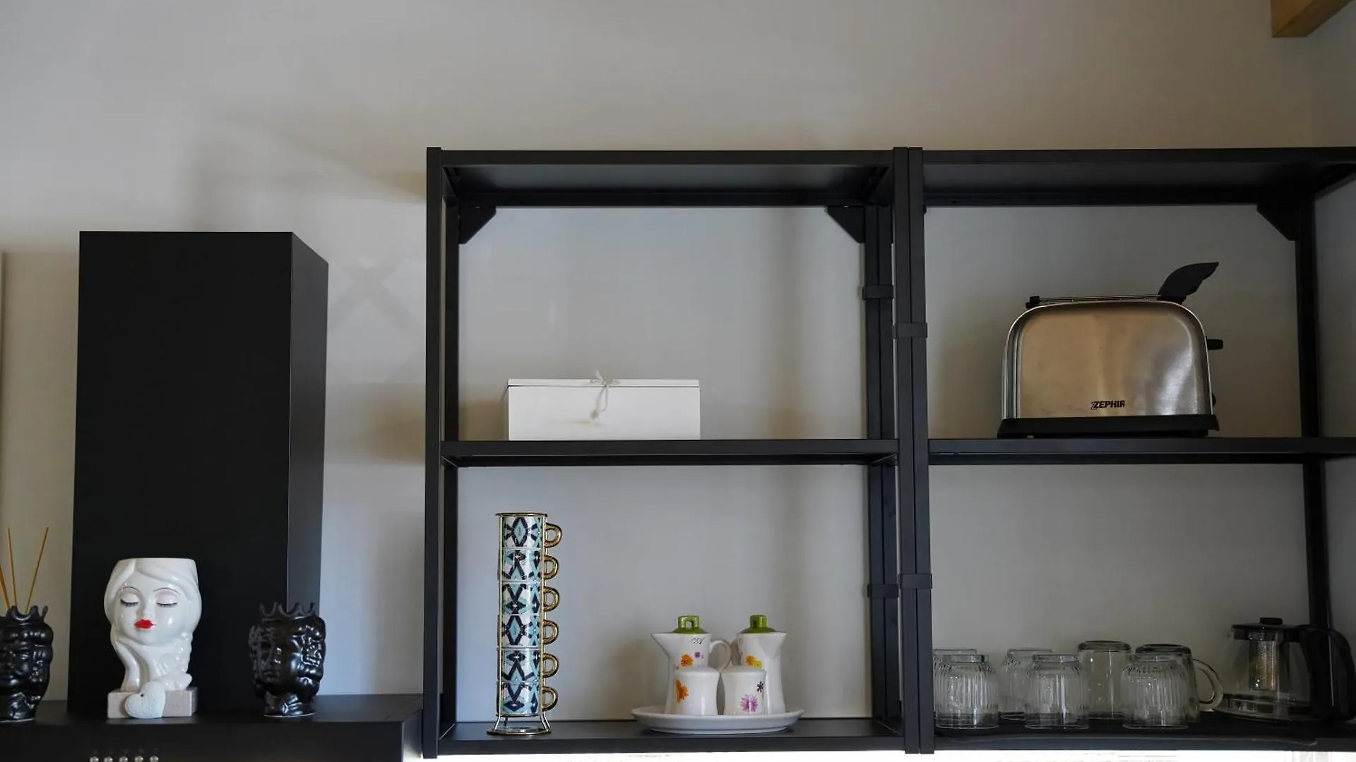 Home 3124 Katánie